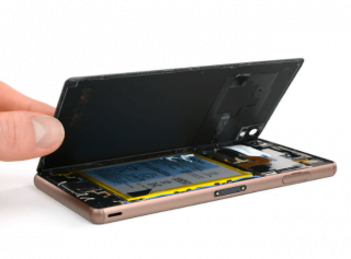 sony z3 baterijos keitimo kaina