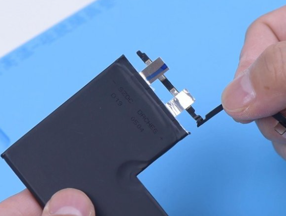 iphone baterijos bms